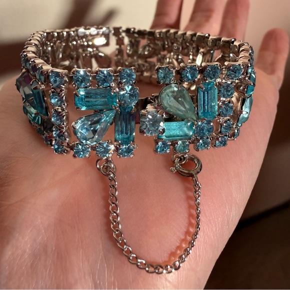 Antique 1930’s 40’s art deco pale blue Czecho Glass Wide silver Bracelet - Picture 7 of 16